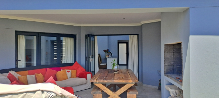 2 Bedroom Property for Sale in Reebok Western Cape